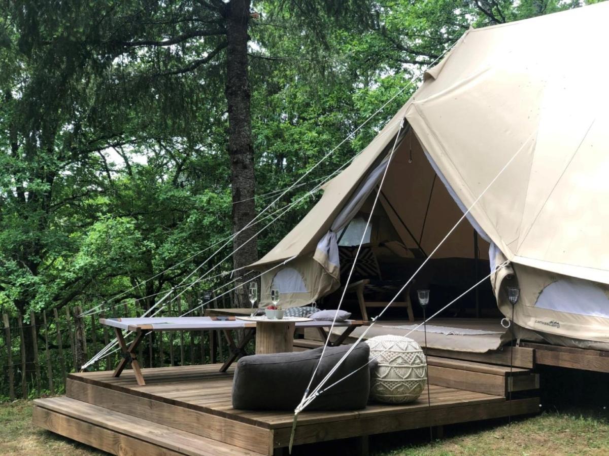 Camping Moulin De Chaules Saint-Constant Exterior photo