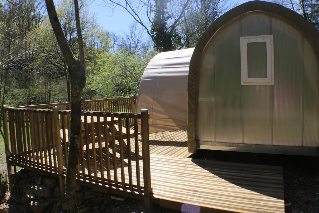 Camping Moulin De Chaules Saint-Constant Exterior photo